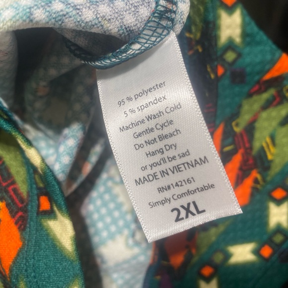 LuLaRoe Cassie Skirt - Picture 4 of 5